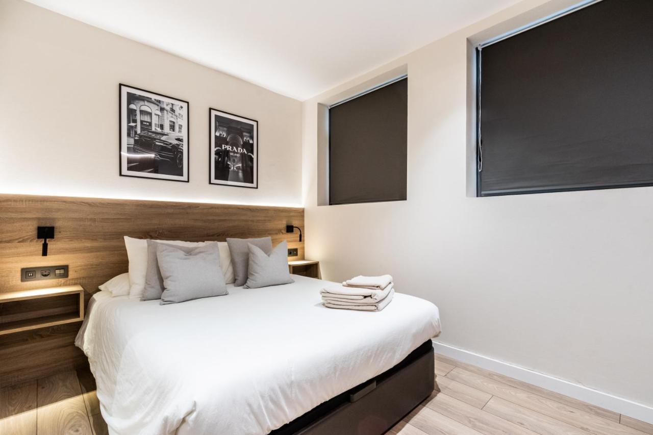 Exclusive Apartments Barcelona 4 Personas G Humet Terrassa Exterior photo