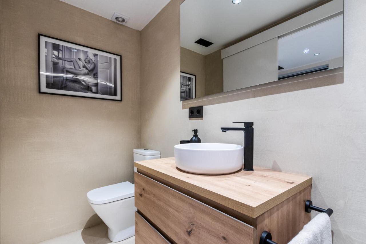 Exclusive Apartments Barcelona 4 Personas G Humet Terrassa Exterior photo